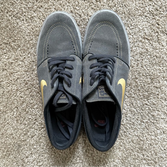 Nike Shoes Zoom Stefan Janoski - Picture 4 of 9